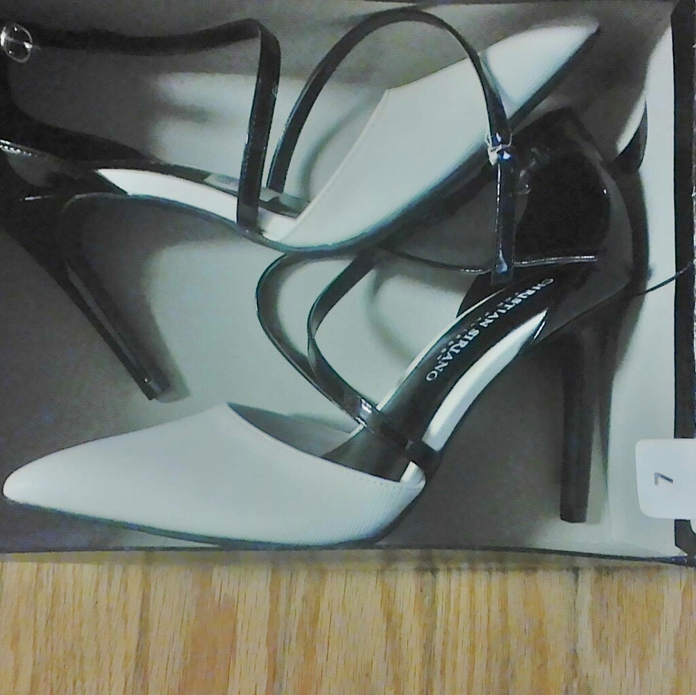 Christian siriano size 7 black  and white shoes